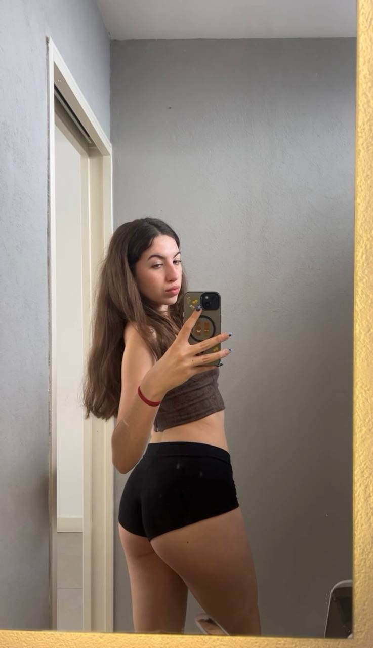 Amber in her underwear in Albuquerque